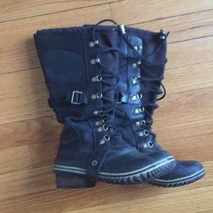 Sorel Conquest Carly boots